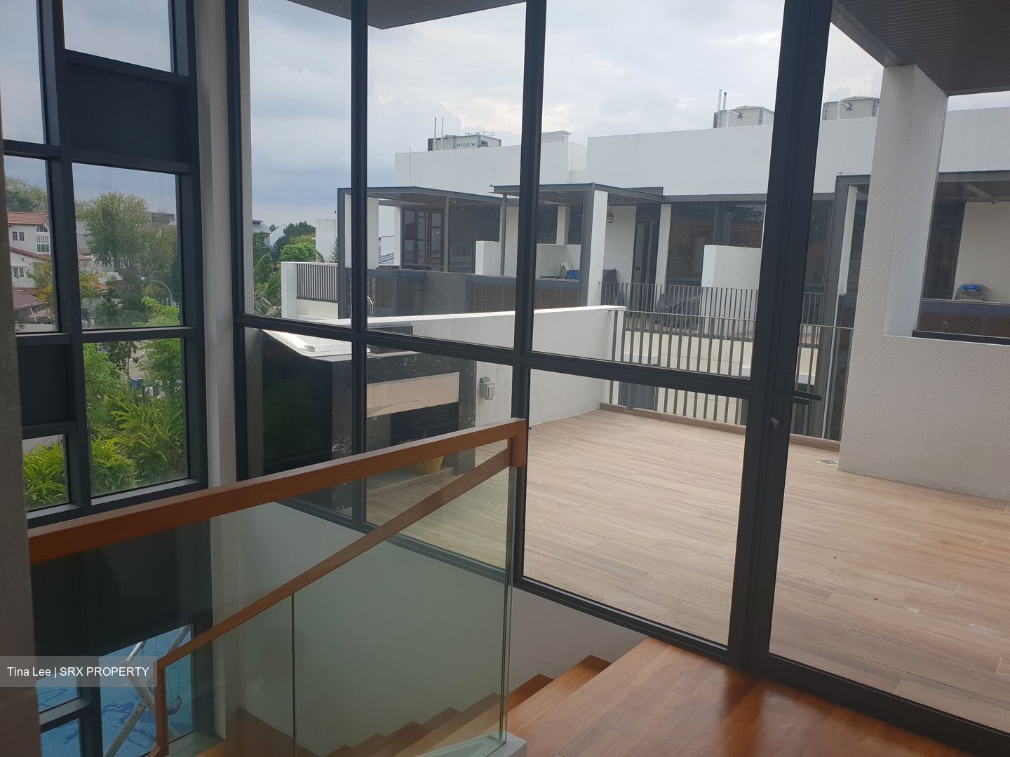 Sunrise Terrace (D28), Terrace #445950041